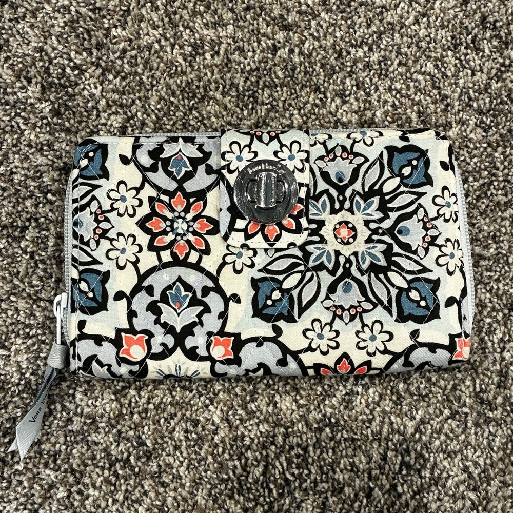 Vera Bradley Lisbon Medallion (2024) Wallet - Blue, Pink, Black, White.
